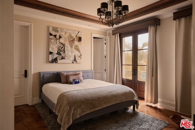 Building Photo - 614 N Palm Dr