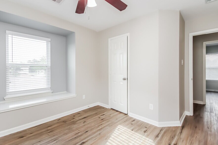 Building Photo - 3130 Peachstone Pl