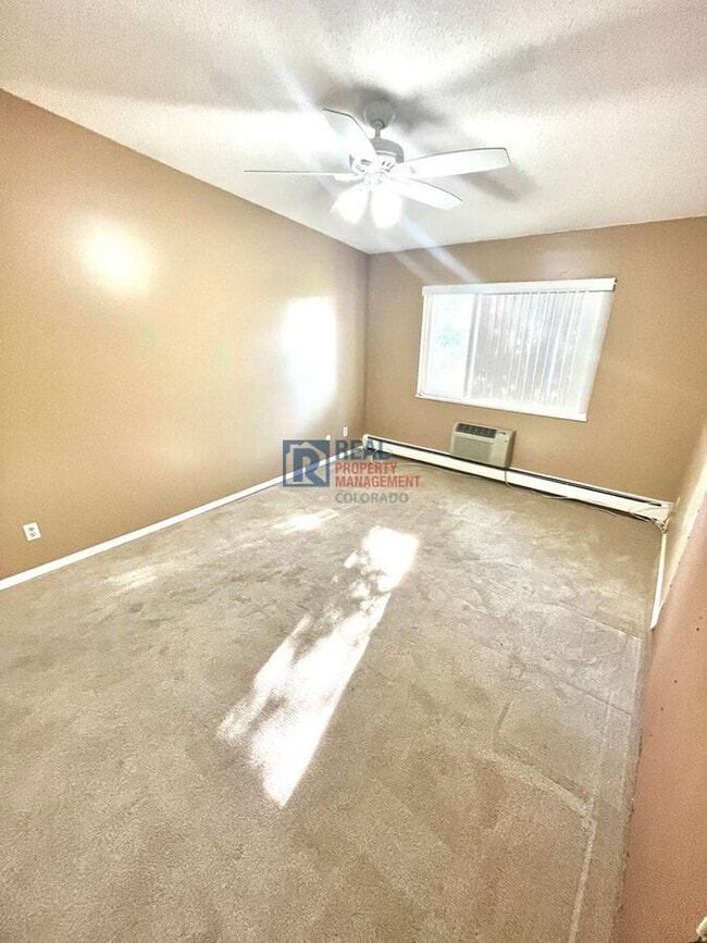 Building Photo - 3022 S Wheeling Way