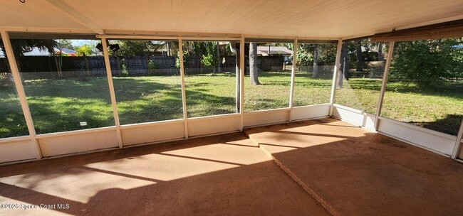 Building Photo - 6470 Stillwater Ave