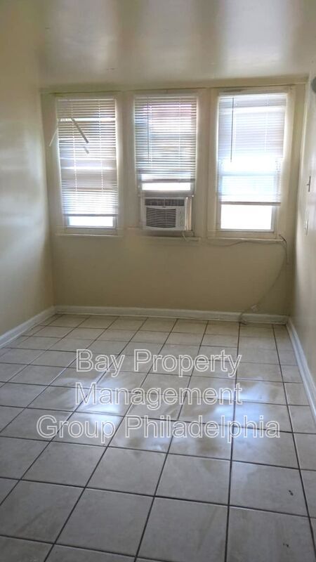 Building Photo - 5202 F St