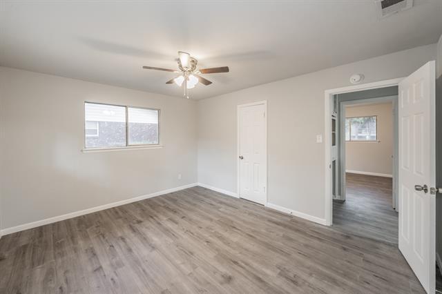 Building Photo - 6409 Yorkshire Dr