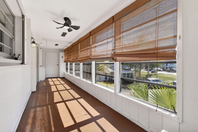 Building Photo - 3150 Meridian Way S