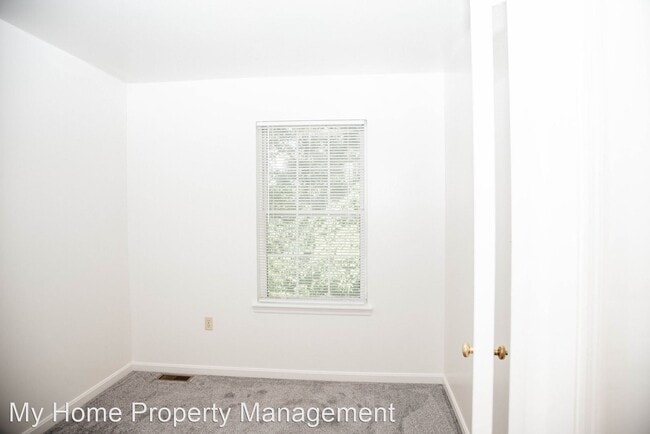 Building Photo - 3 br, 1.5 bath House - 429 Rockwood Drive