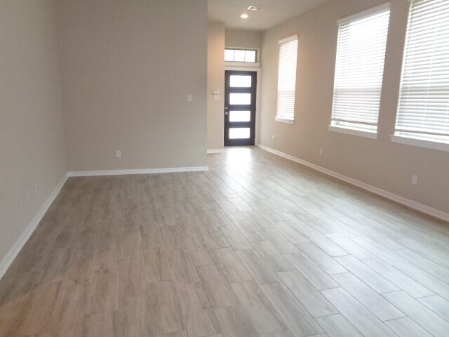 Building Photo - 27029 Sofia Forest Dr