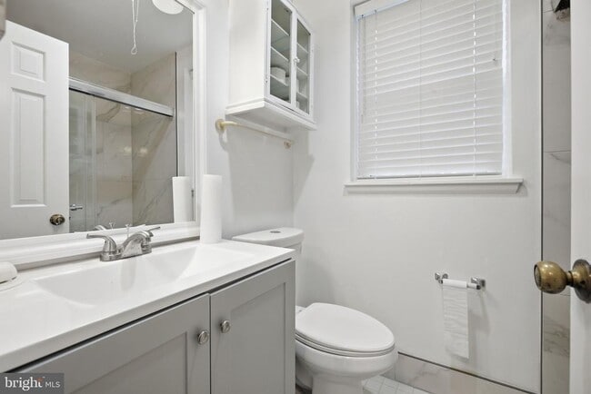 Building Photo - 4844 S 28th St