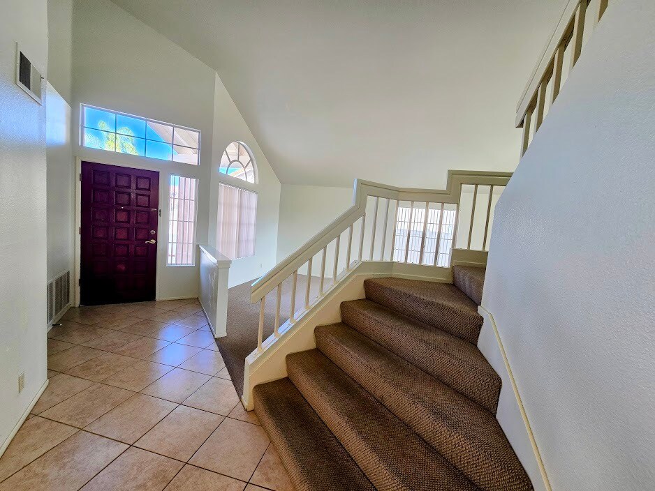 Building Photo - 12445 Salmon River Rd