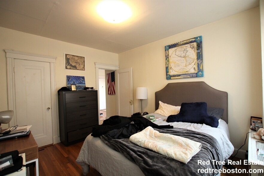 Building Photo - 2003 Commonwealth Ave