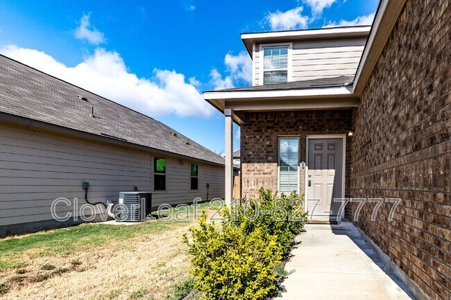 Building Photo - 9403 Trap Rock Dr