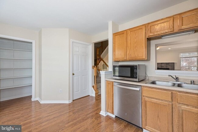 Building Photo - 4302 Cider Barrel Ct