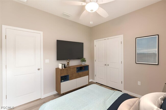 Building Photo - 1814 NE 3rd Ave