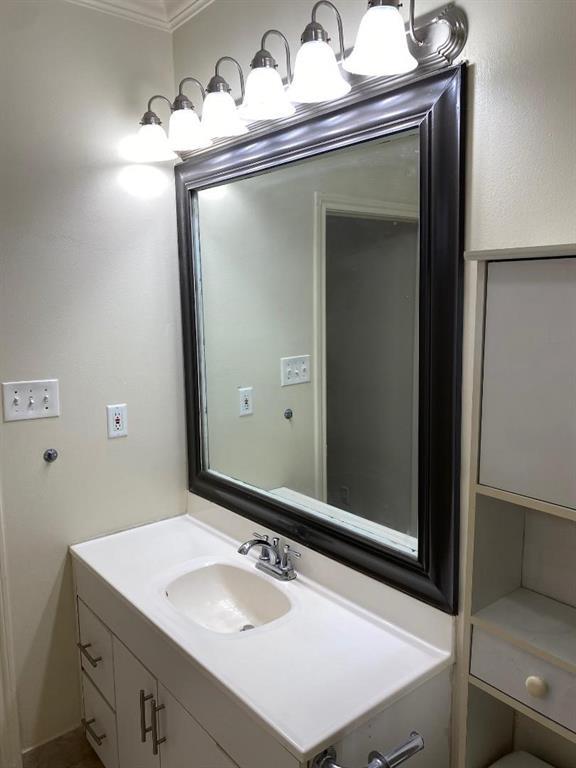 Building Photo - 315 Branard St