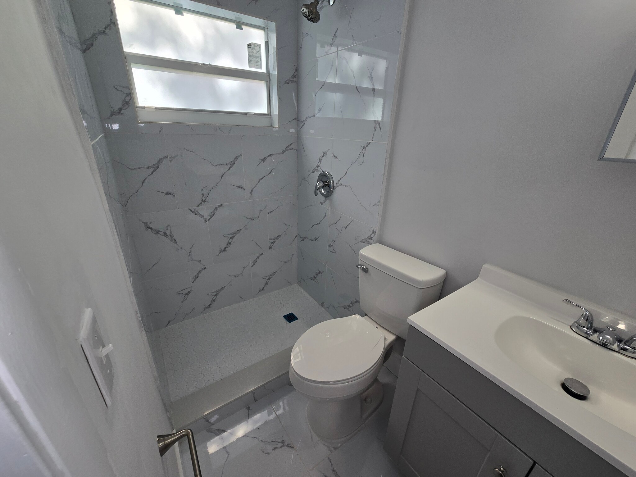 Building Photo - 1320 NE 211th Ter