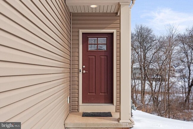 Building Photo - 140 Sage Blvd