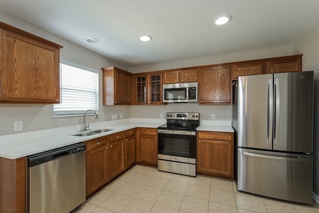 Building Photo - 8410 Tararin Ln
