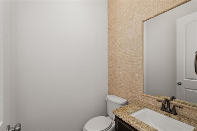 Building Photo - 975 Pembrook Ln