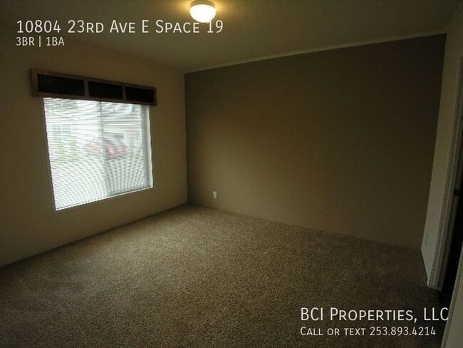 Building Photo - 10804 23rd Ave E