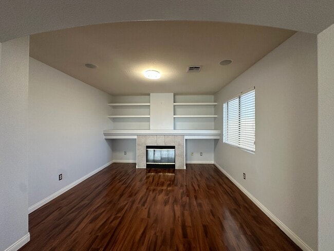 Building Photo - 7944 Quail Harbor St