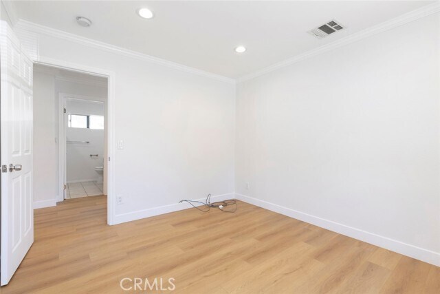 Building Photo - 10531 Greenburn Ave