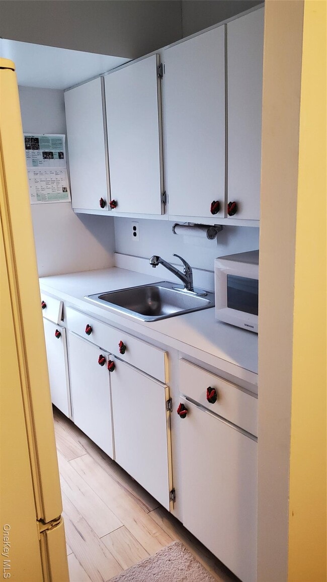 Building Photo - 11 Laramie Ct