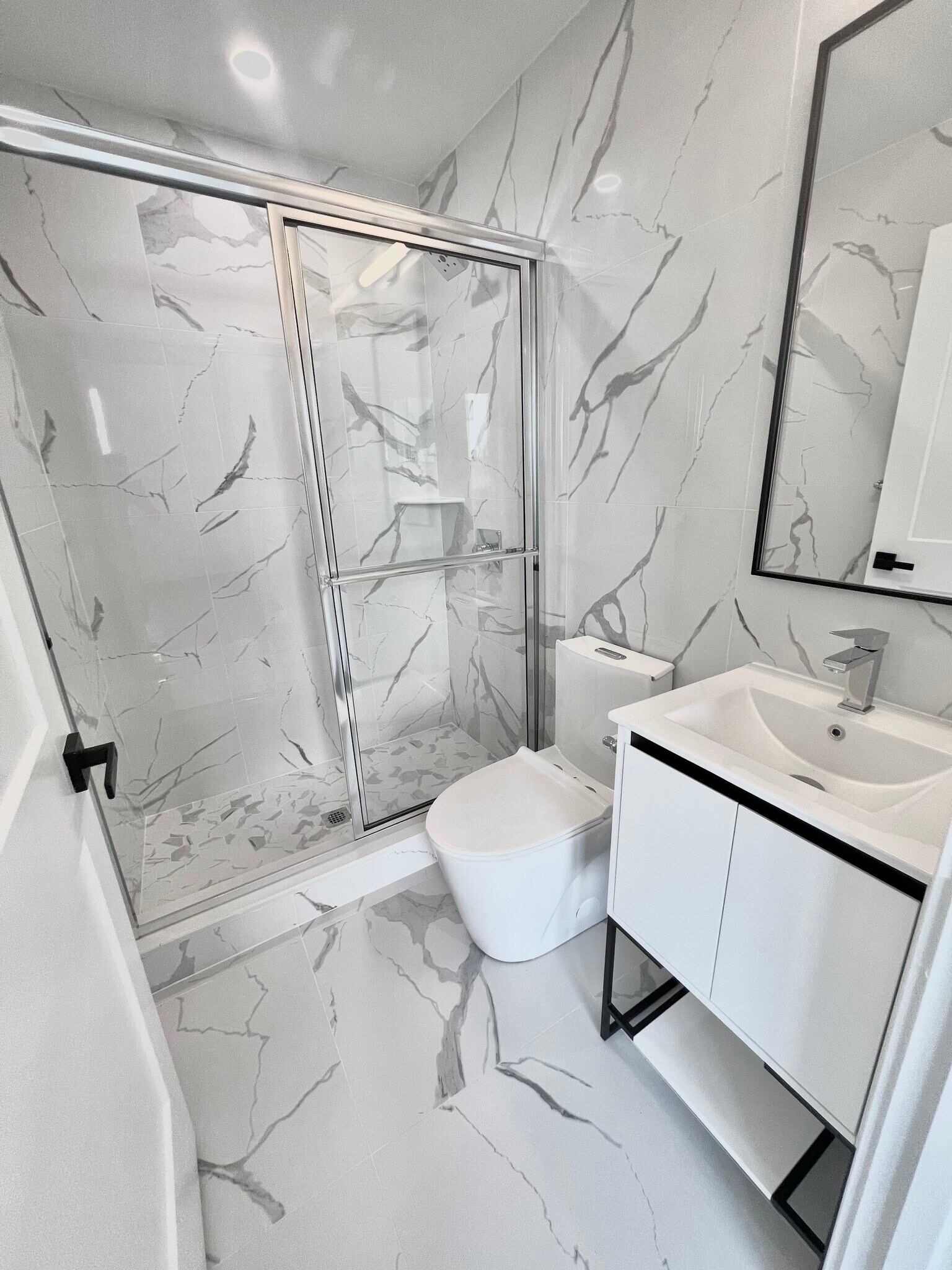 Building Photo - 1843 Hartranft St