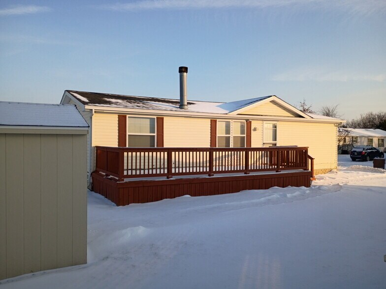 Building Photo - 106 Ashley Cir