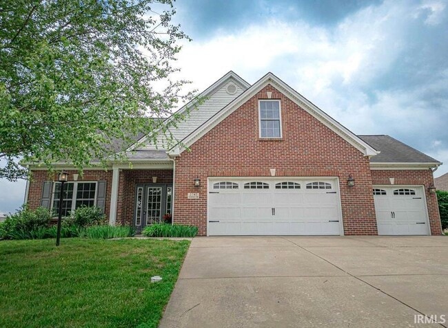 Primary Photo - 2747 Thornhill Dr