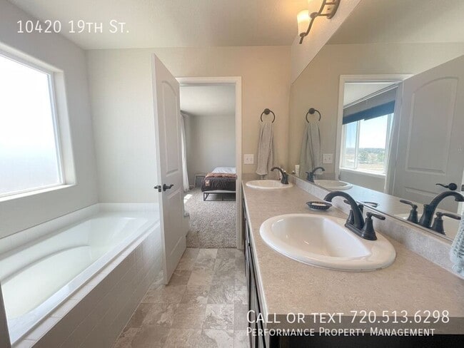 Building Photo - 10420 19th St