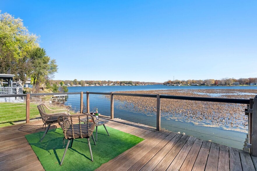 Building Photo - 532 Garfield St