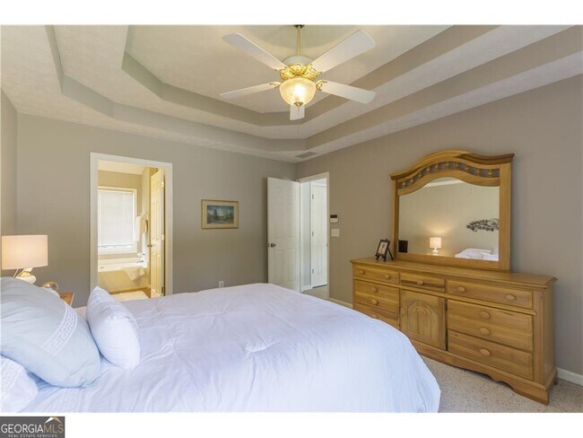 Building Photo - 2807 Forest Wood Dr