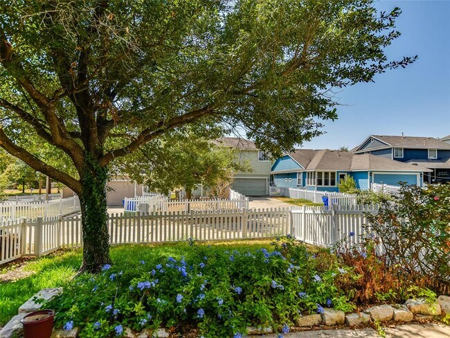 Building Photo - 1316 Diner Dr