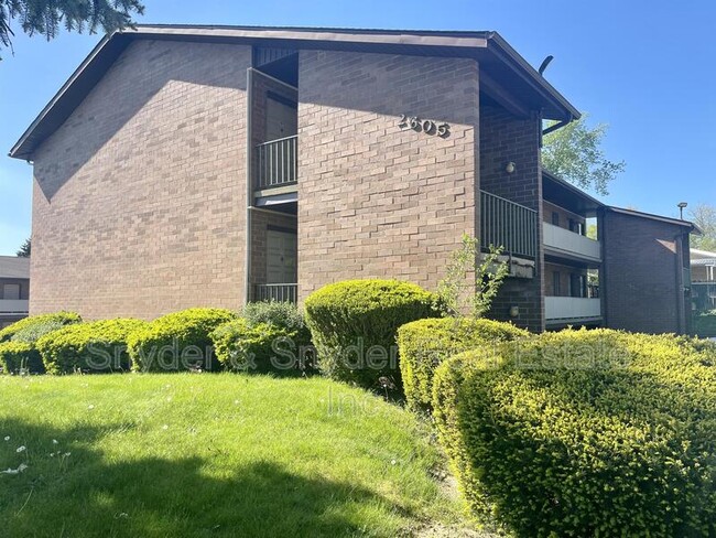 Building Photo - 2605 Terrace Ave