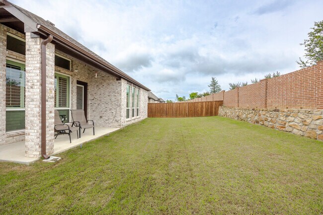 Building Photo - 6248 Mulberry Creek Ln