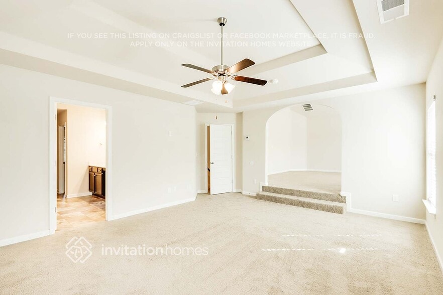 Building Photo - 3329 Alhambra Cir