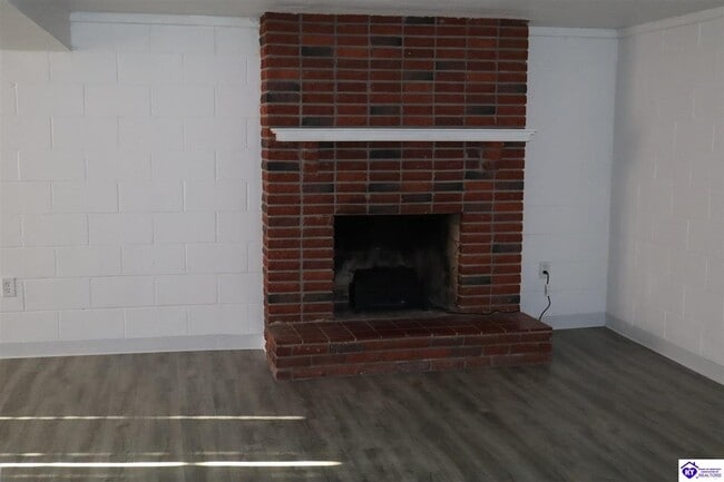 Building Photo - 780 Highland Ave