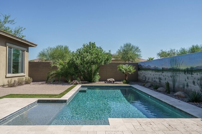 Building Photo - 18215 W Desert Sage Dr