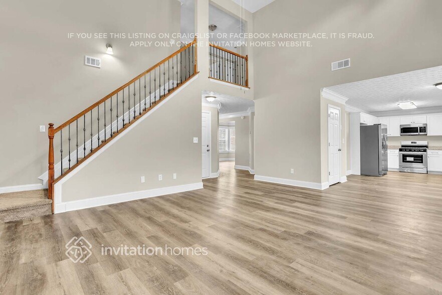 Building Photo - 6054 Trailside Cove
