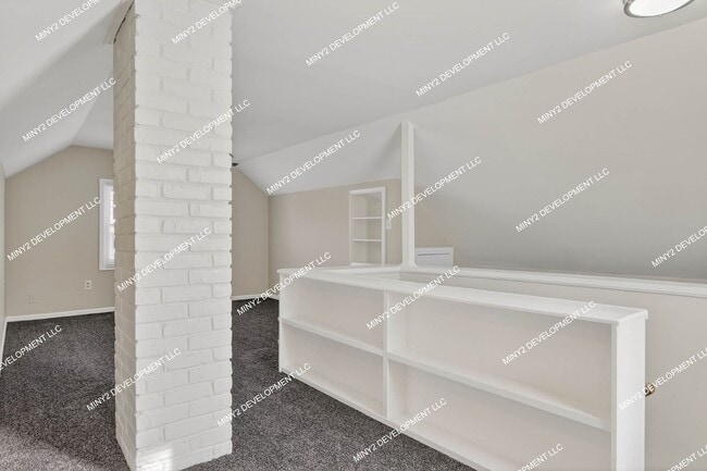 Building Photo - Charming 3-bedroom Bungalow with Brand-New Kitchen in Warren!