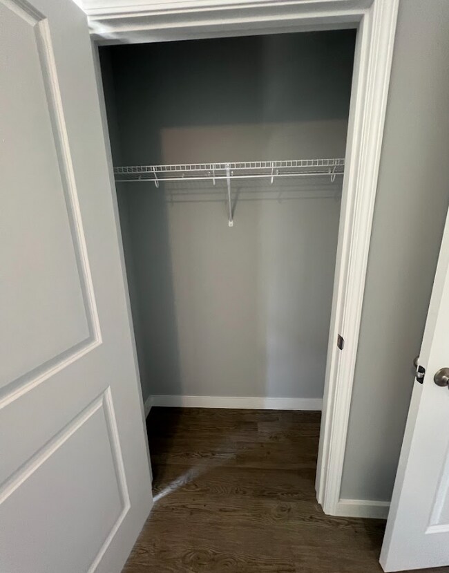 Building Photo - 3615 Lyle Ave