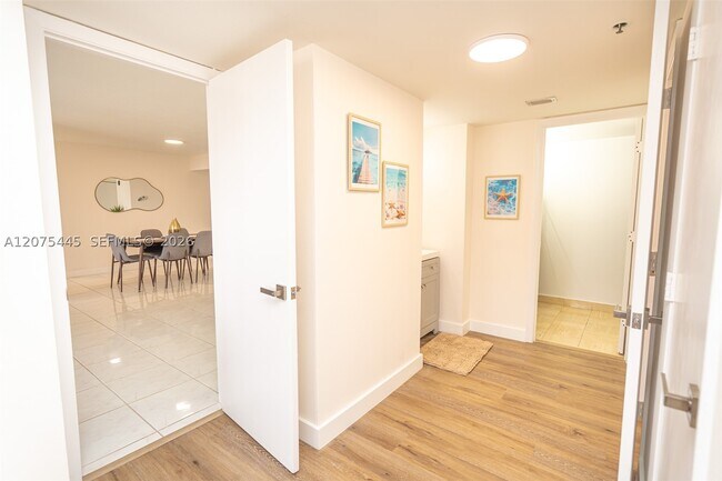 Building Photo - 1201 S Ocean Dr