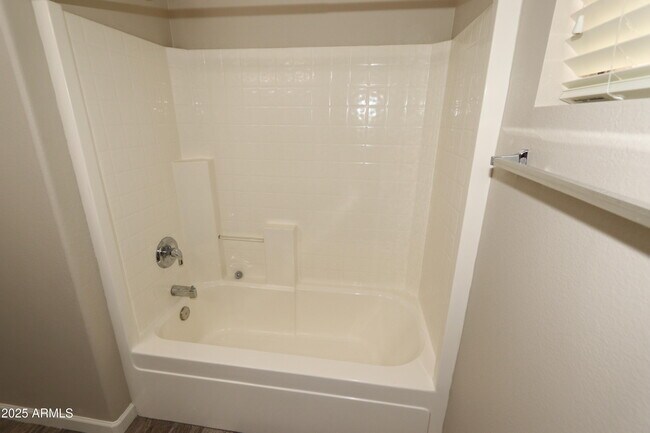Building Photo - 6760 W Monona Dr