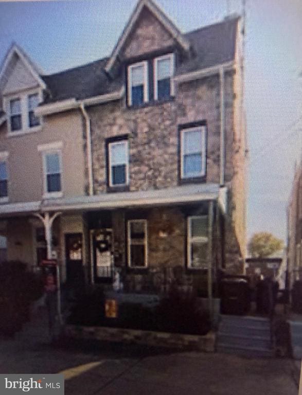 Building Photo - 310 Prospect Ave