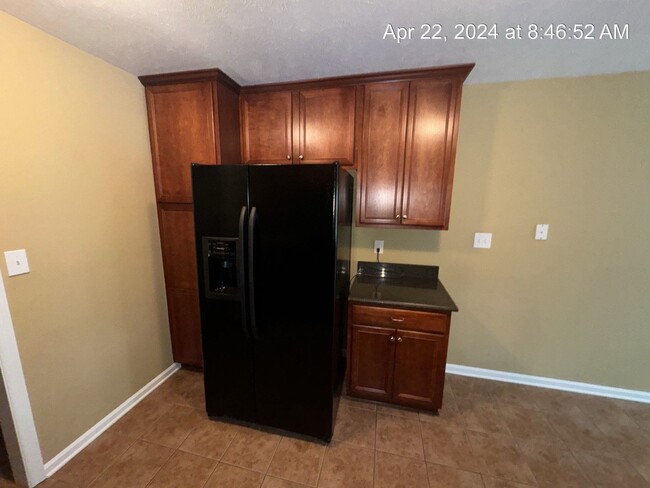 Building Photo - 2725 Millmann Rd