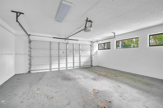 Building Photo - 11476 Sundance Ln