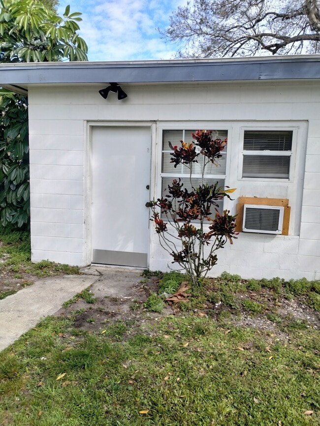 Building Photo - 508 N 44th St