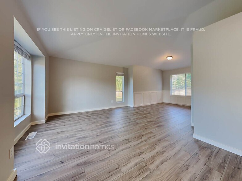 Building Photo - 6406 86th St Ct E