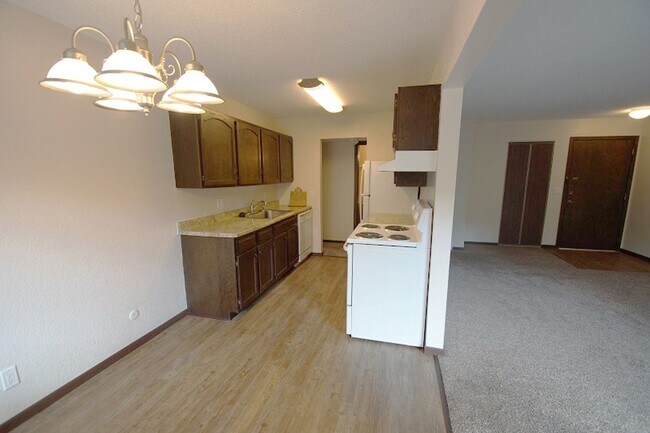 Building Photo - Spacious Two Bedroom Classic Appaloosa Suite