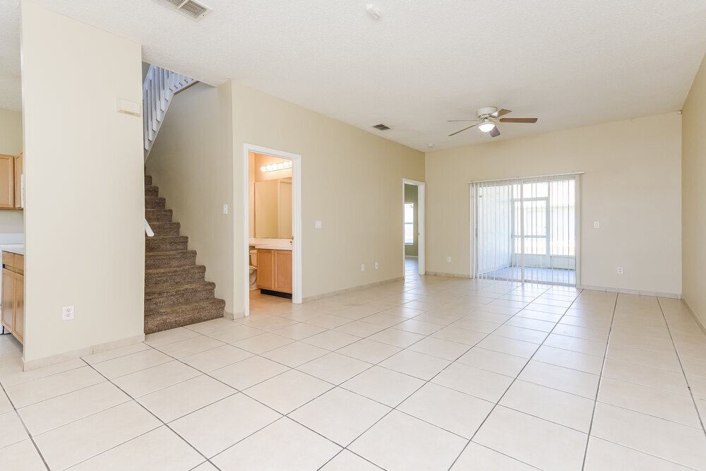 Building Photo - 14580 Laguna Beach Cir