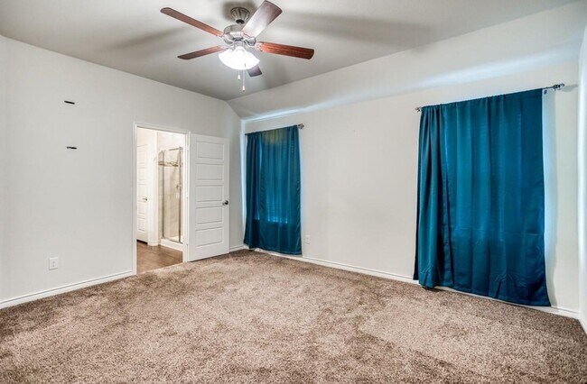 Building Photo - 3204 Brazos Dr E