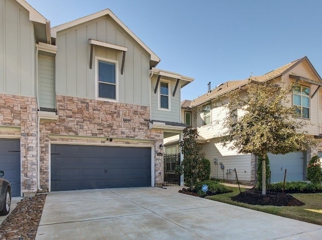 Building Photo - 1646 Ryon Falls Dr